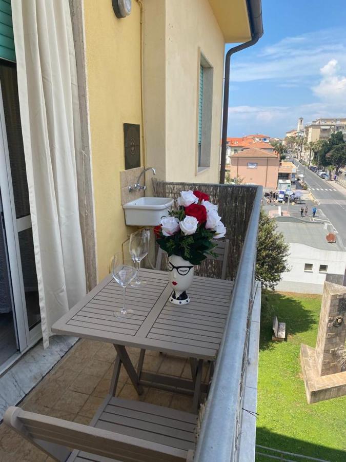 Noemi Apartment San Vincenzo Exterior photo