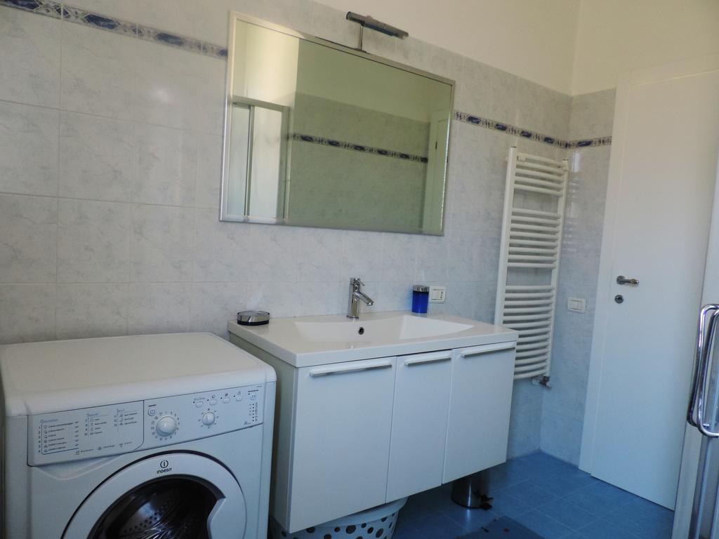 Noemi Apartment San Vincenzo Room photo