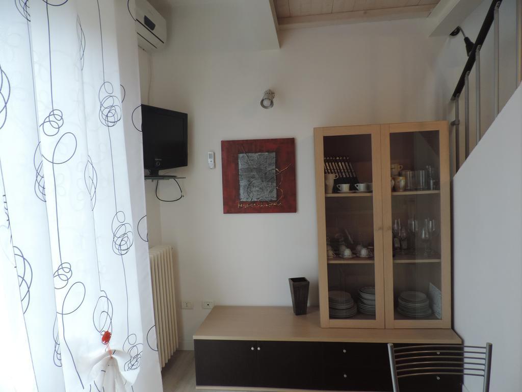 Noemi Apartment San Vincenzo Exterior photo