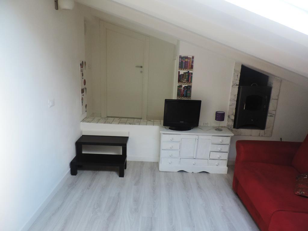 Noemi Apartment San Vincenzo Exterior photo
